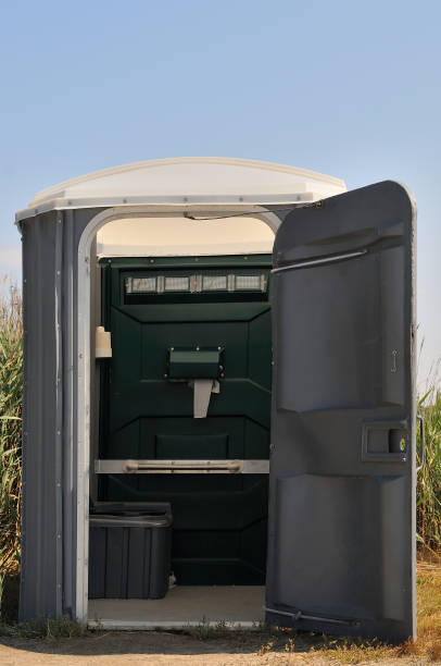 Best Restroom trailer rental cost  in Whitewater, KS